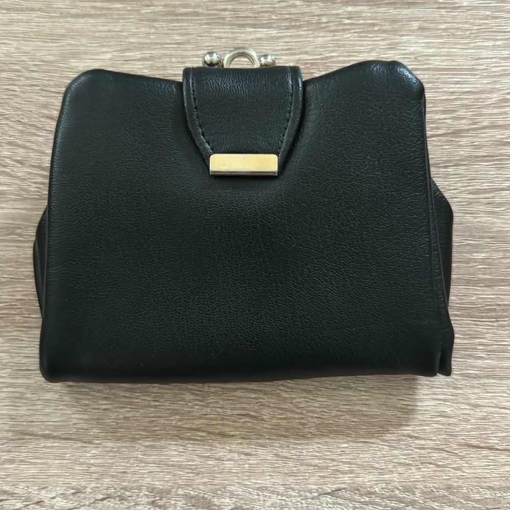 Vintage Wallet - Picture 1 of 5